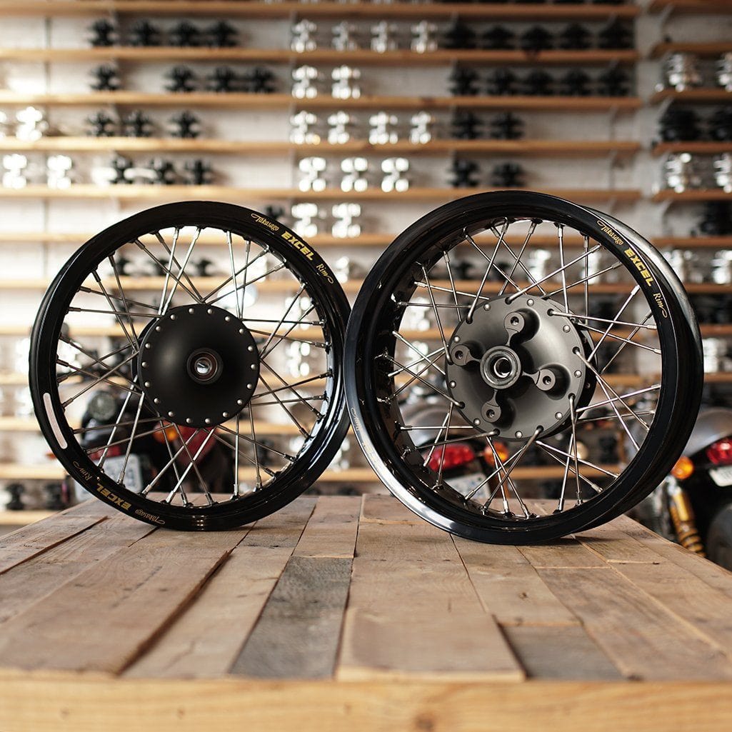 ロン Triumph Street Twin Wheels – Cognito Moto