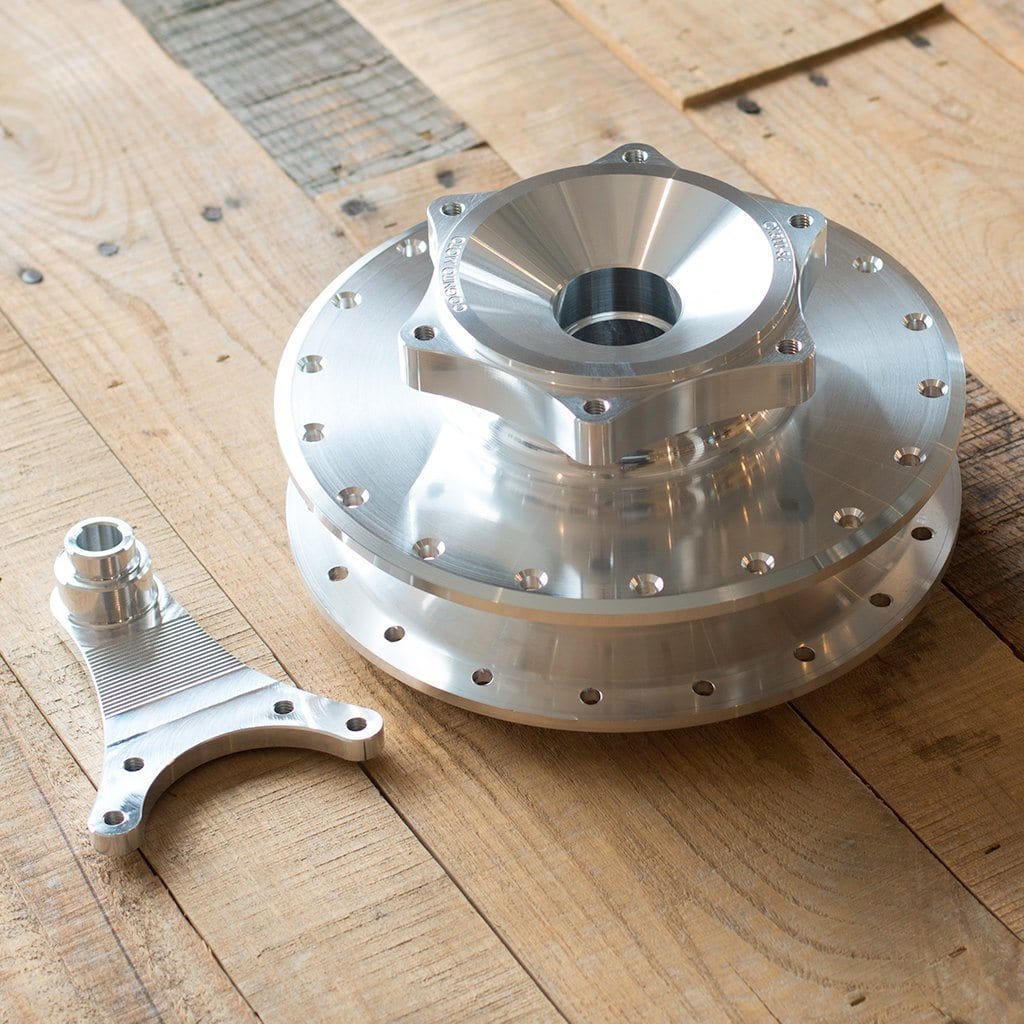 ビー CX650 Rear Hub Disc Brake Conversion – Cognito Moto