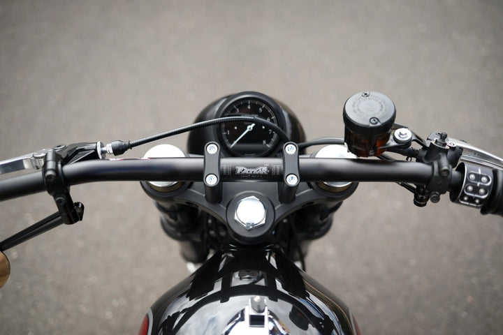 Bracket motoscope pro