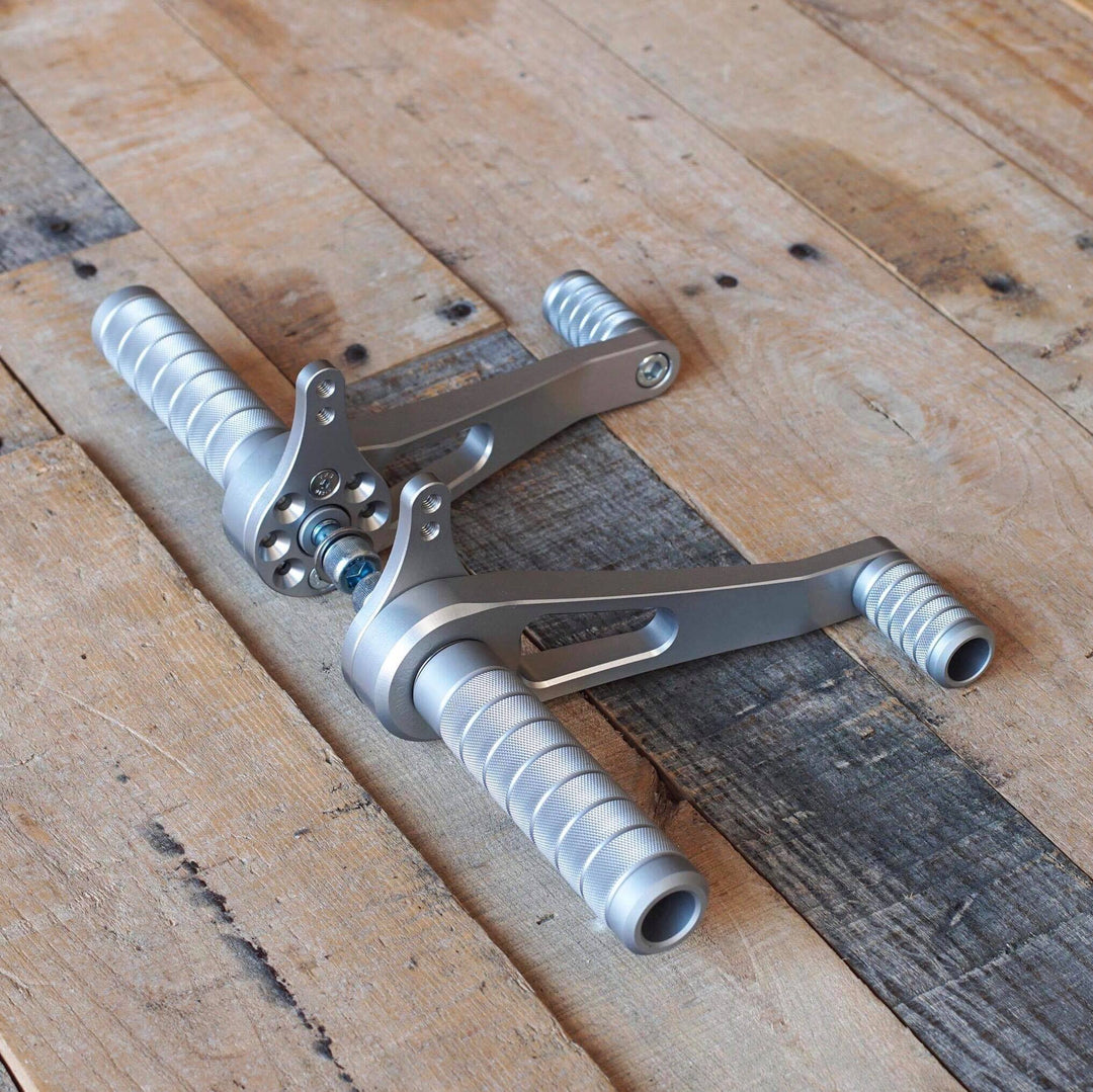 BMW Airhead Rearset Kit – R60, R75, R80, R90, R100 (1970–1984)