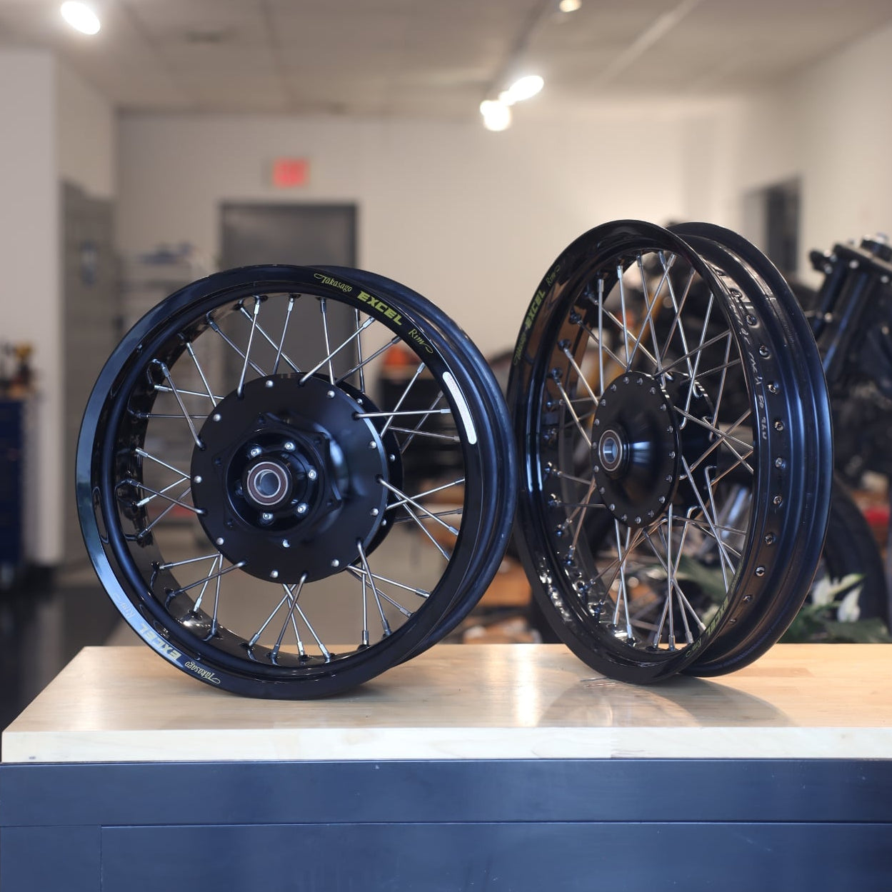 オーダー専用 Ducati Hypermotard 698 Mono Laced wheel set 2024-Present – Cognito