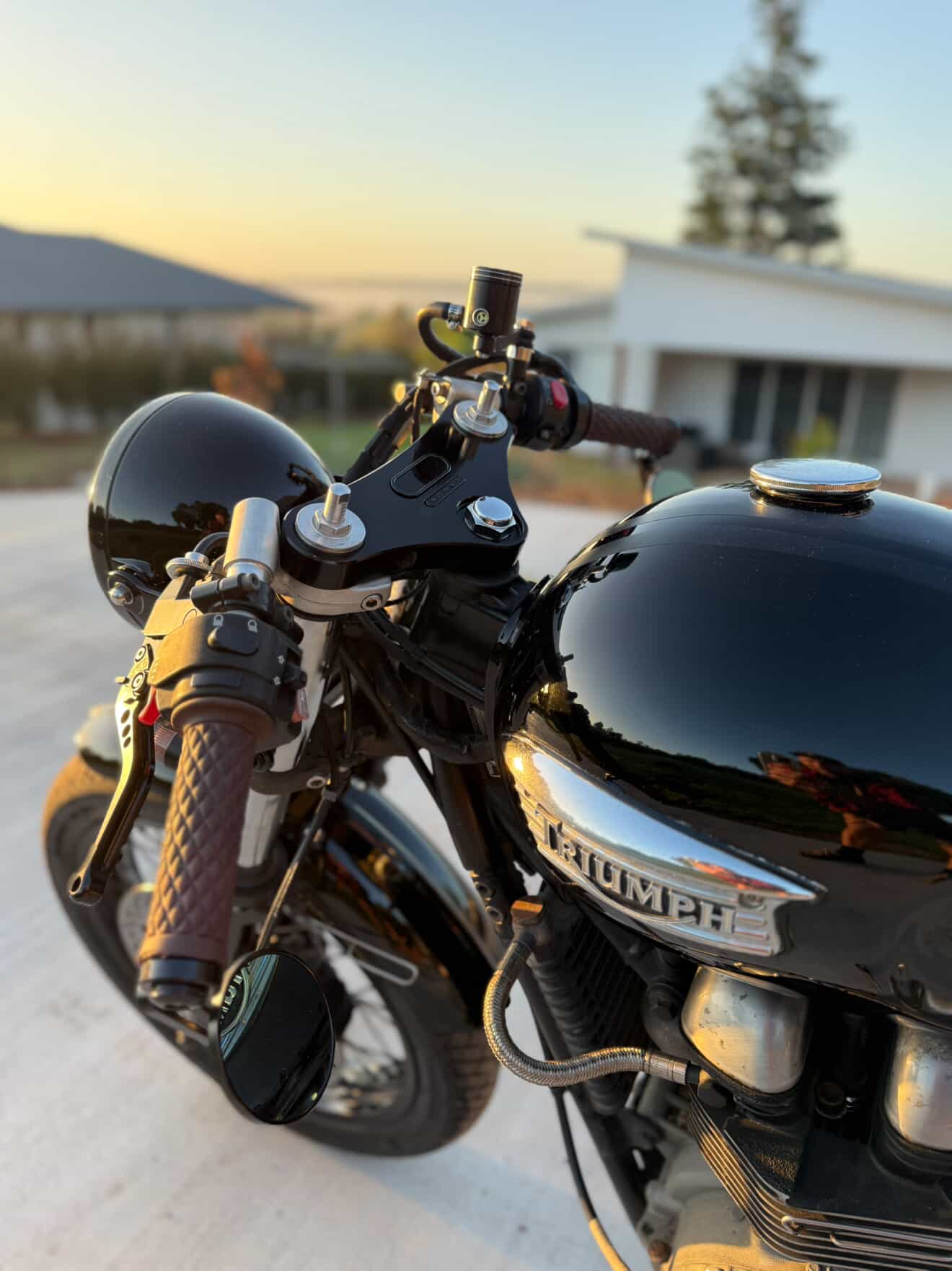 Triumph Thruxton Motoscope Mini Triple Clamp – Cognito Moto