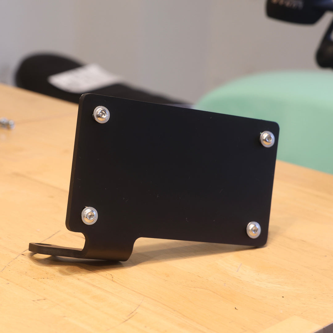 Strut Mount License Plate Bracket