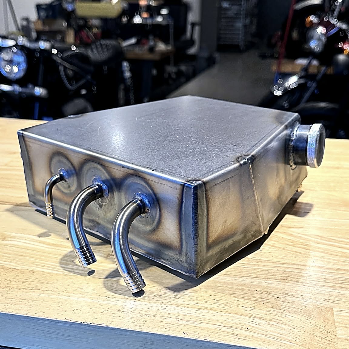 Bolt-On CB750 Oil Can – Cognito Moto