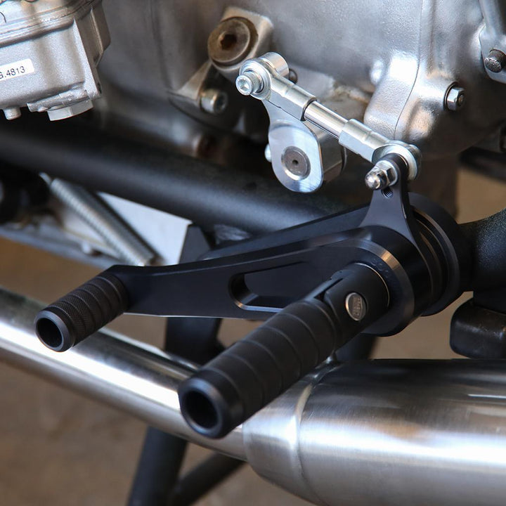 BMW Airhead Rearset Kit – R60, R75, R80, R90, R100 (1970–1984)