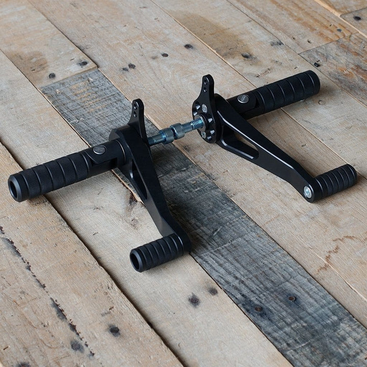 BMW Airhead Rearset Kit – R60, R75, R80, R90, R100 (1970–1984)