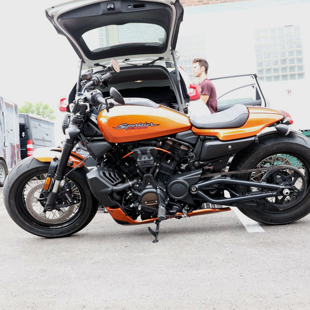 Harley-Davidson Sportster S with Cognito Moto laced wheels
