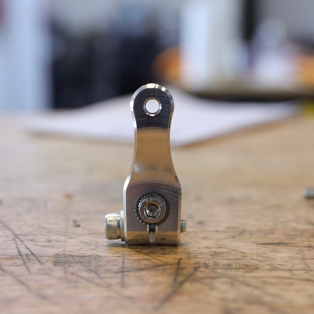 専用② BMW Offset Shifter Arm (5 Speed) Rearset – Cognito Moto