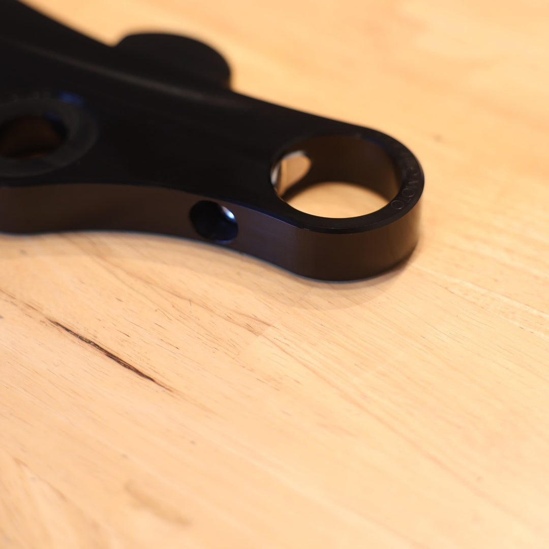 Triumph Bonneville T100 / T120 Top Triple Clamp 2016-Present