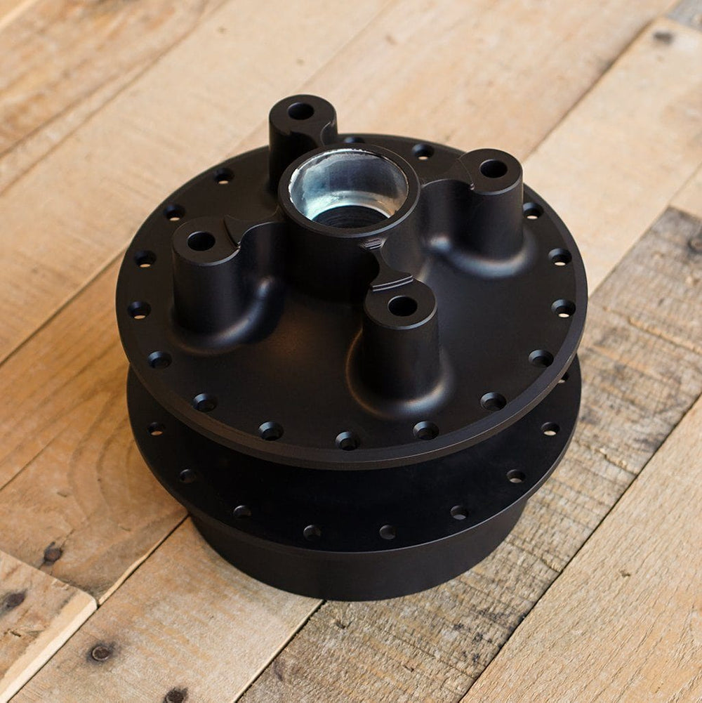 Styrin Rear Hub STREET TWIN / STREET CUP LACE CONVERSION REAR HUB – Cognito Moto
