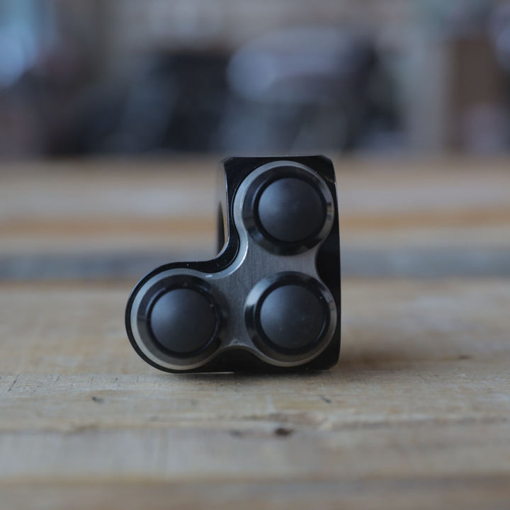mo.Switch Basic 3 Button, Black, Silver Inlay