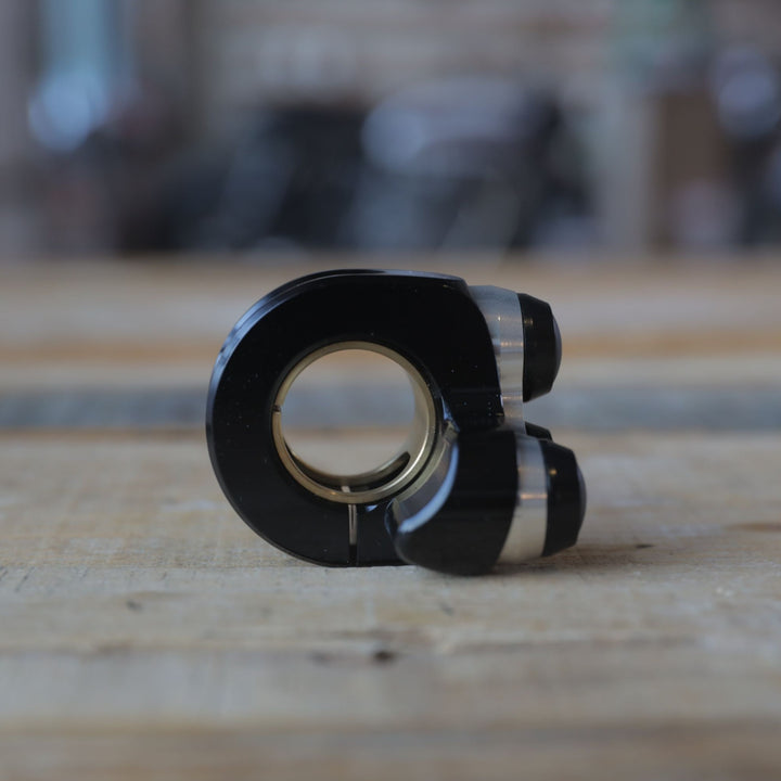mo.Switch Basic 3 Button, Black, Silver Inlay