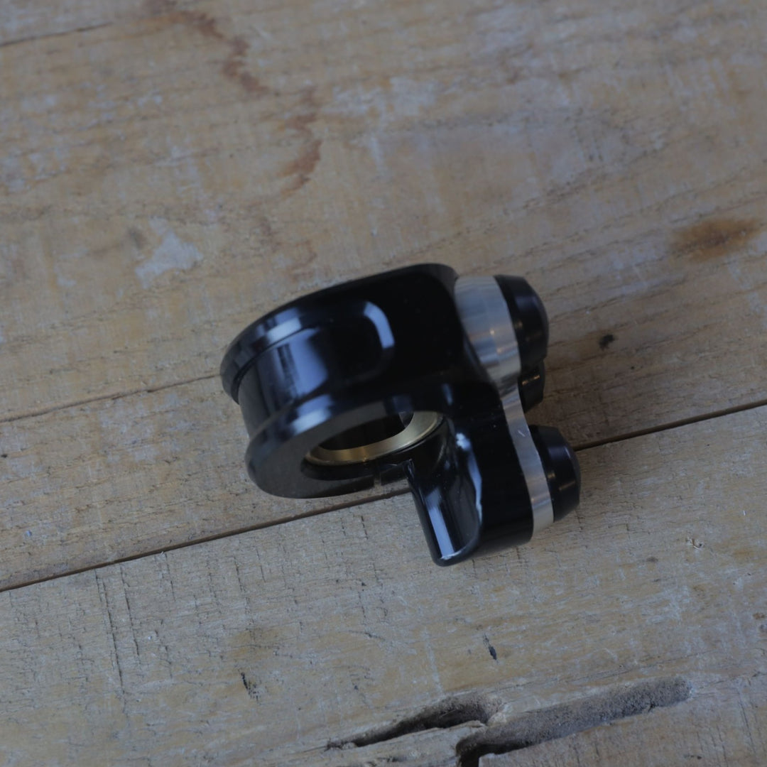 mo.Switch Basic 3 Button, Black, Silver Inlay
