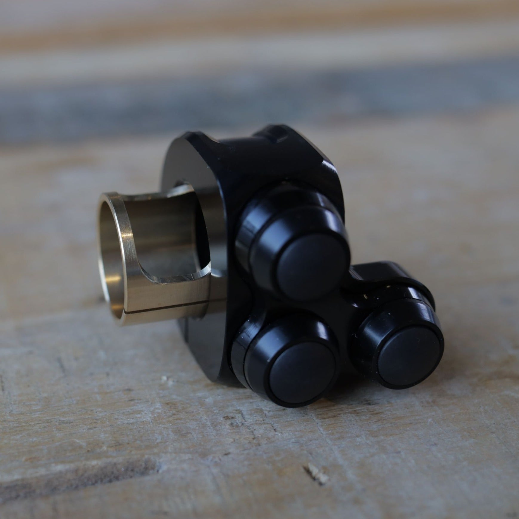 【ボタン】 mo.Switch Basic 3 Button, Black, Black Inlay – Cognito Moto