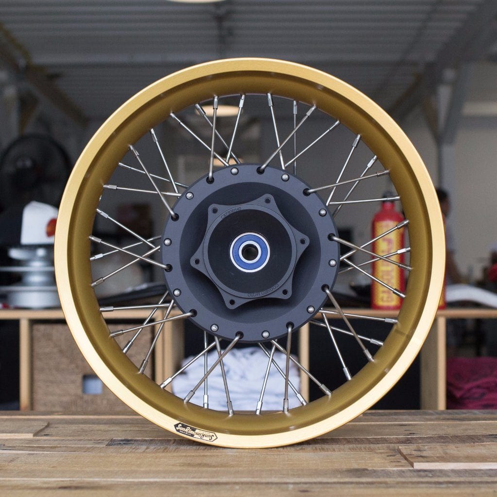 CB750 69-82 Rear Wheel with Disc Brake Conversion – Cognito Moto