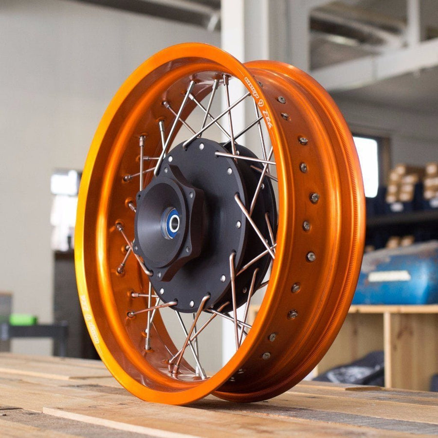 CB500 CB550 Rear Wheel with Disc Brake Conversion - Cognito Moto