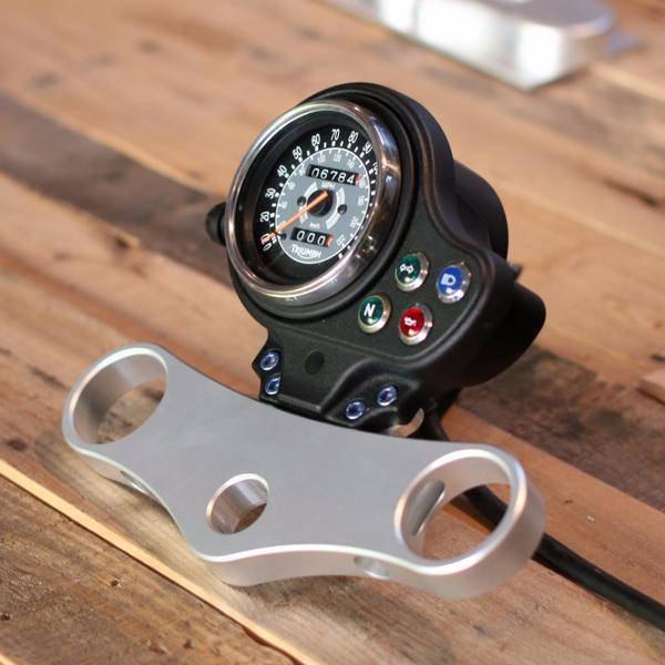 Triumph Bonneville GSX-R Triple Tree Conversion – Cognito Moto